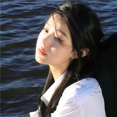 被众神捡到的男孩